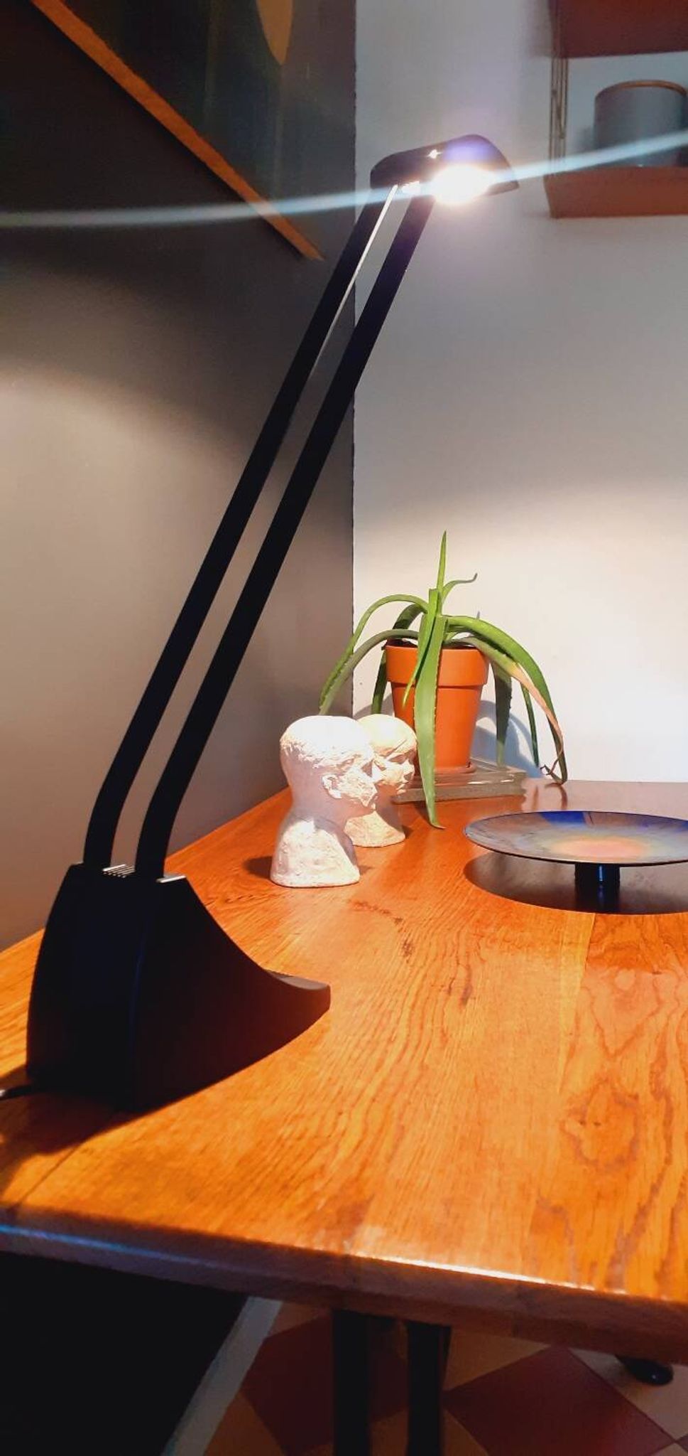 Mizar desk lamp from the 80s Italy by G. Linardi