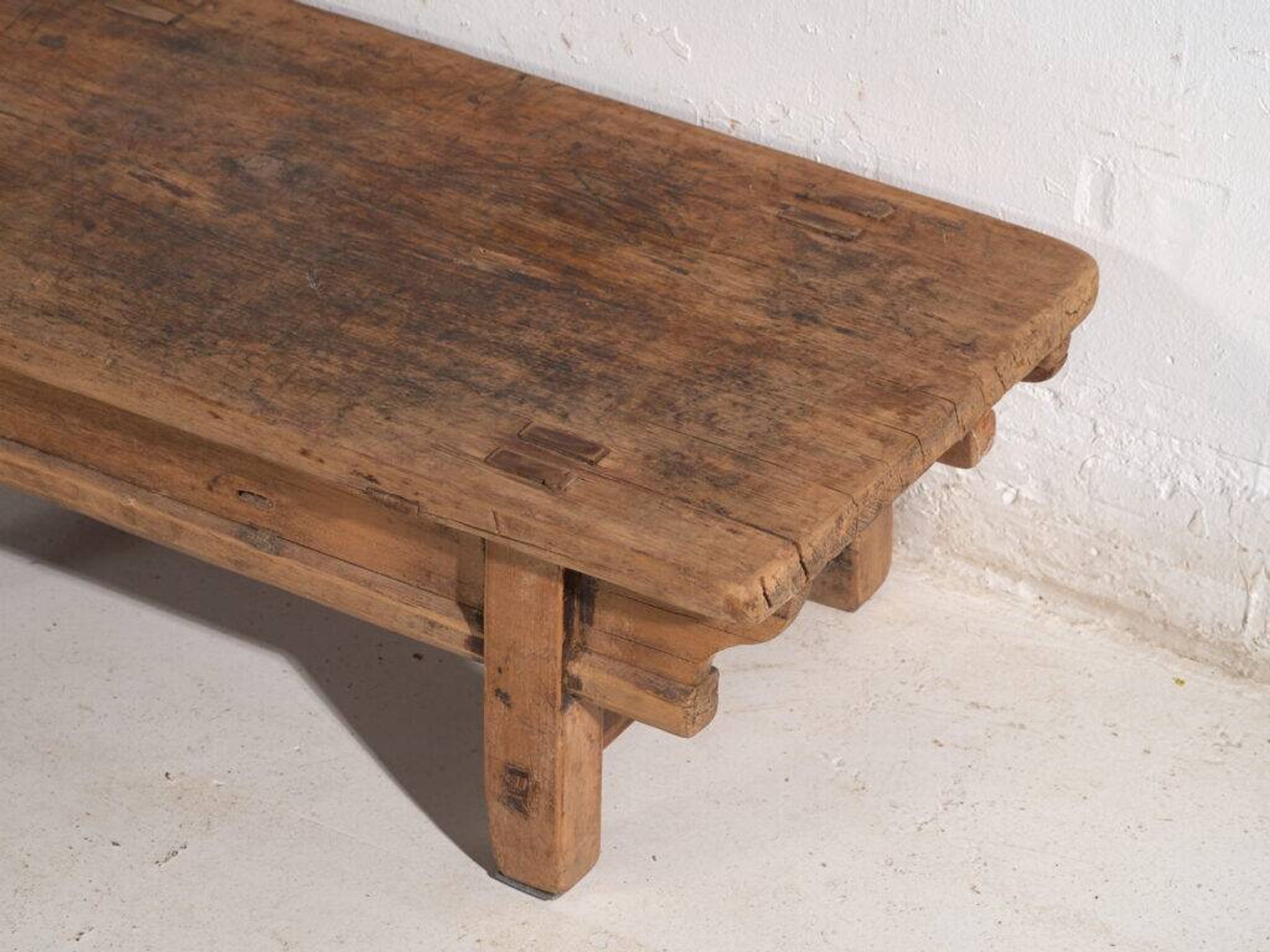 Antique elm wood coffee table – China, circa 1930