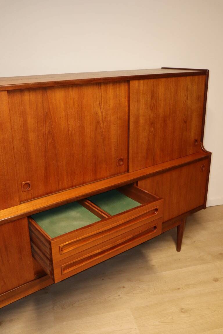Enfilade haute scandinave édition Samcom en teck, 1960