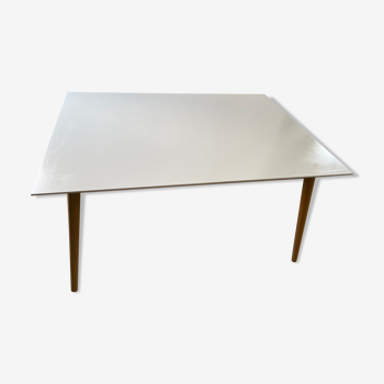 Table BO CONCEPt MILANO WHITE LACQUE MAT