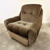 Pair of Italian lounge chairs, original upholstery. Italy, 1970s.