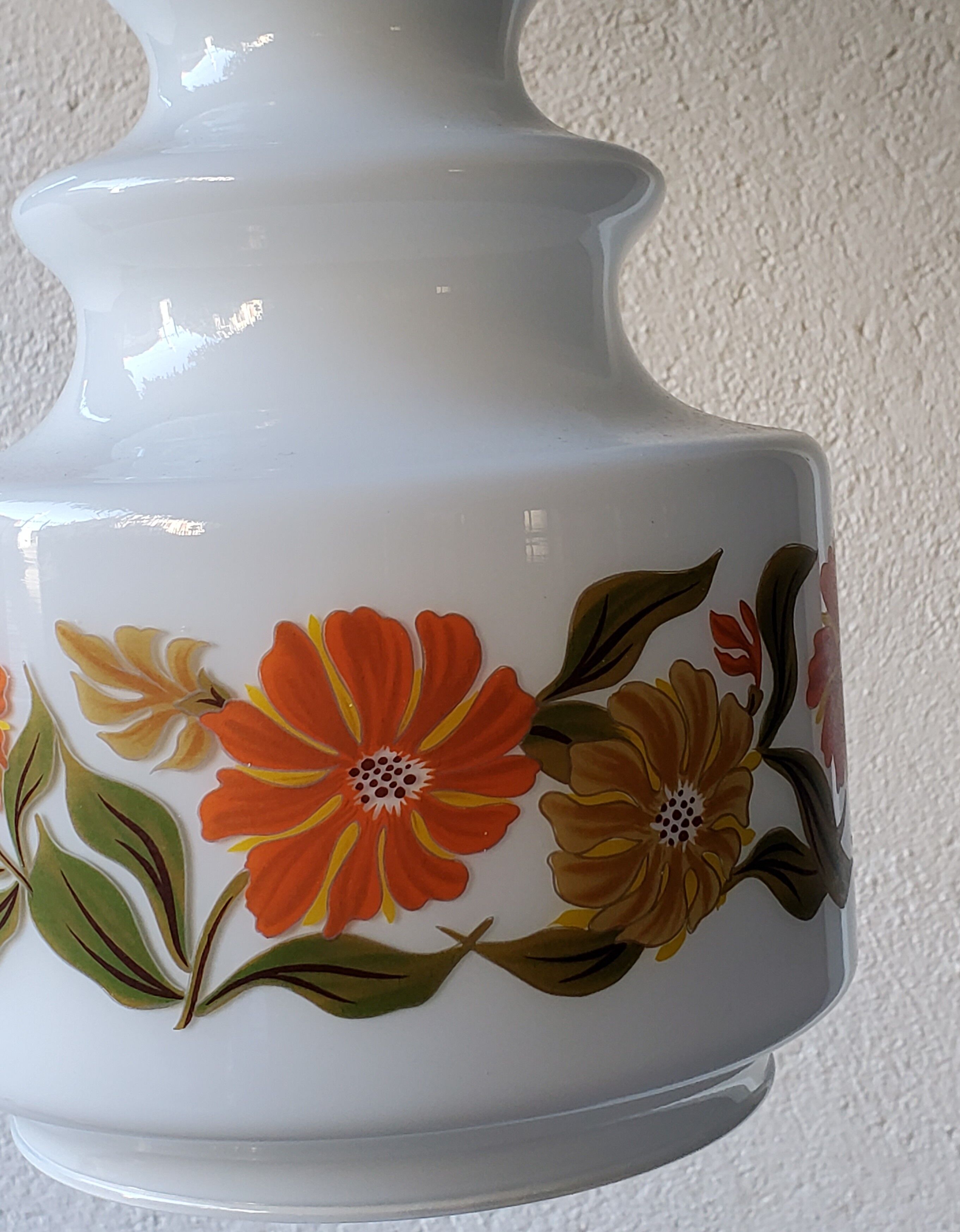 70s opaline suspension