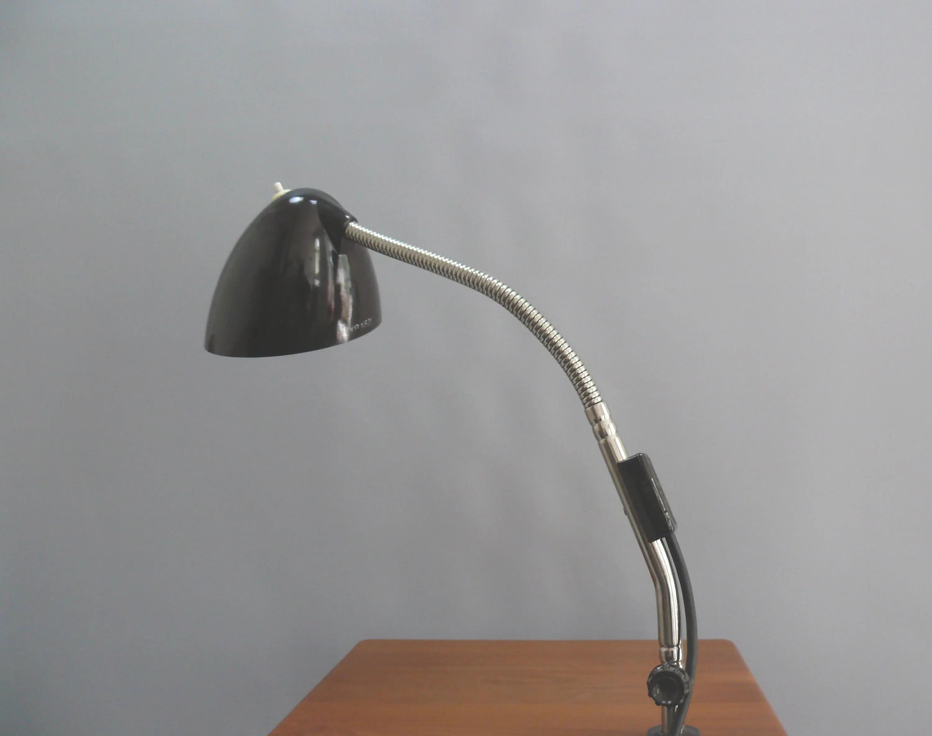 Original goose neck desk lamp from the mid-century - Ecko, a classic of high-quality design