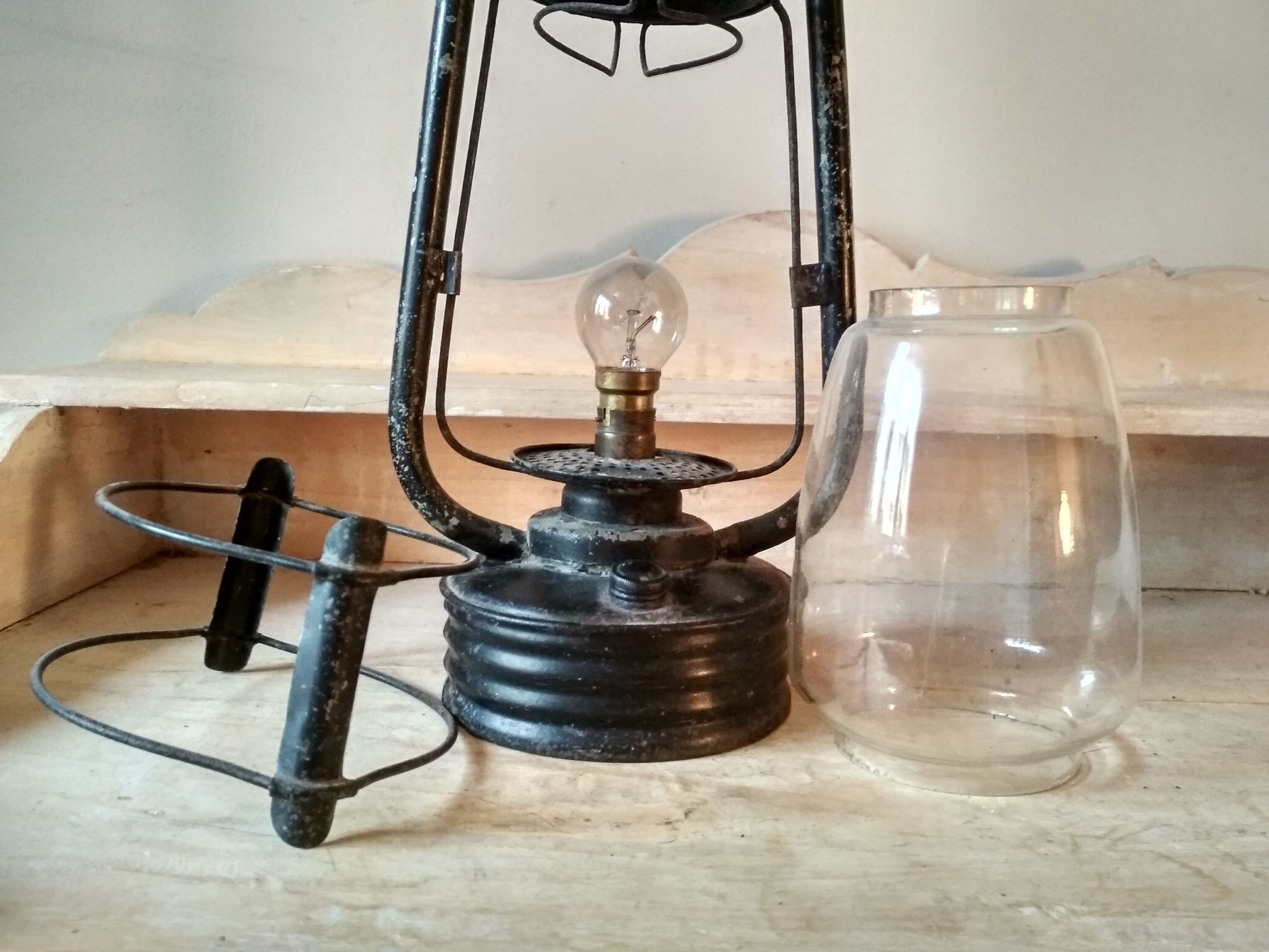 Lampe tempête à pétrole électrifiée Selency