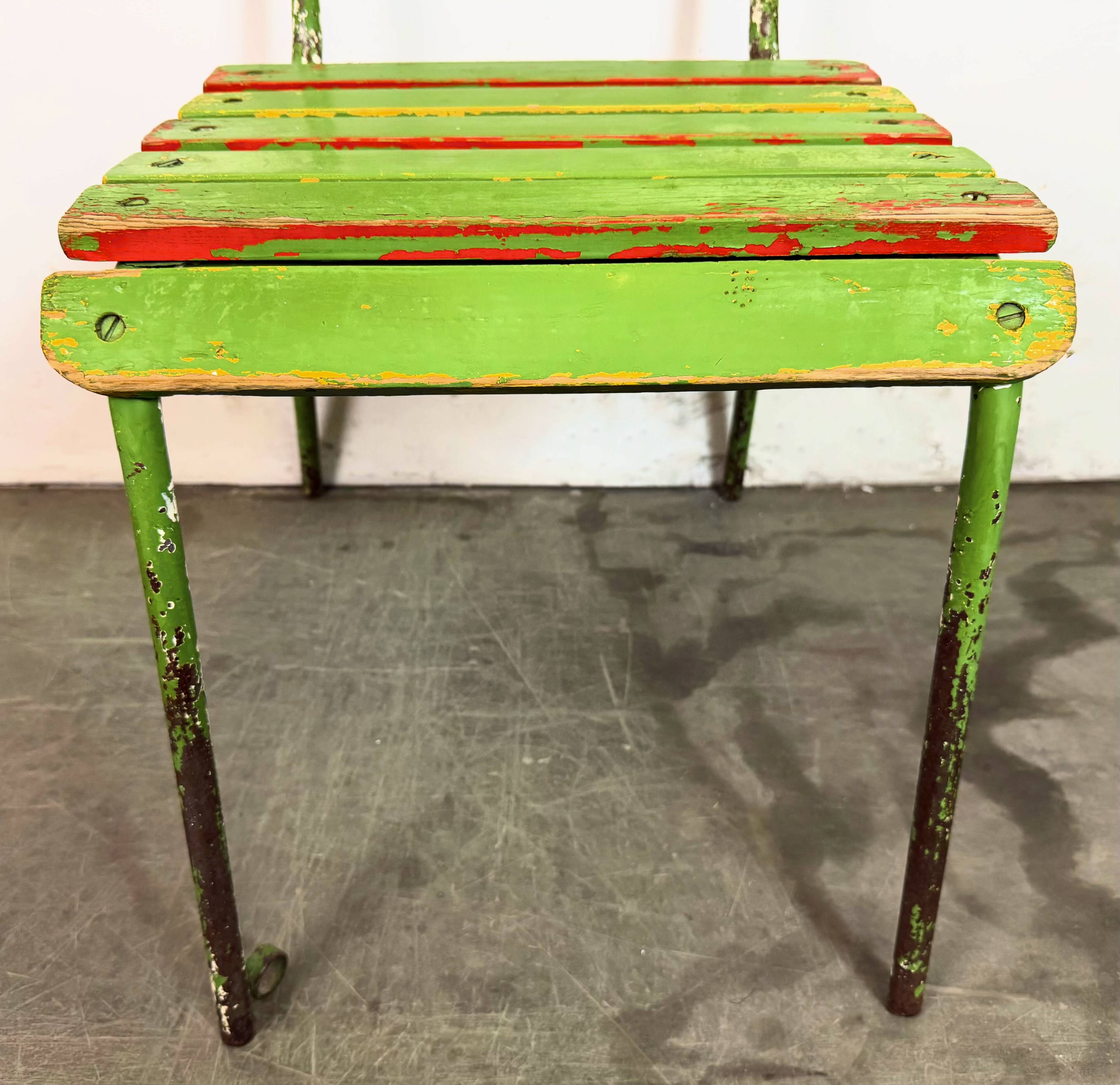 Chaise industrielle verte vintage, années 1960