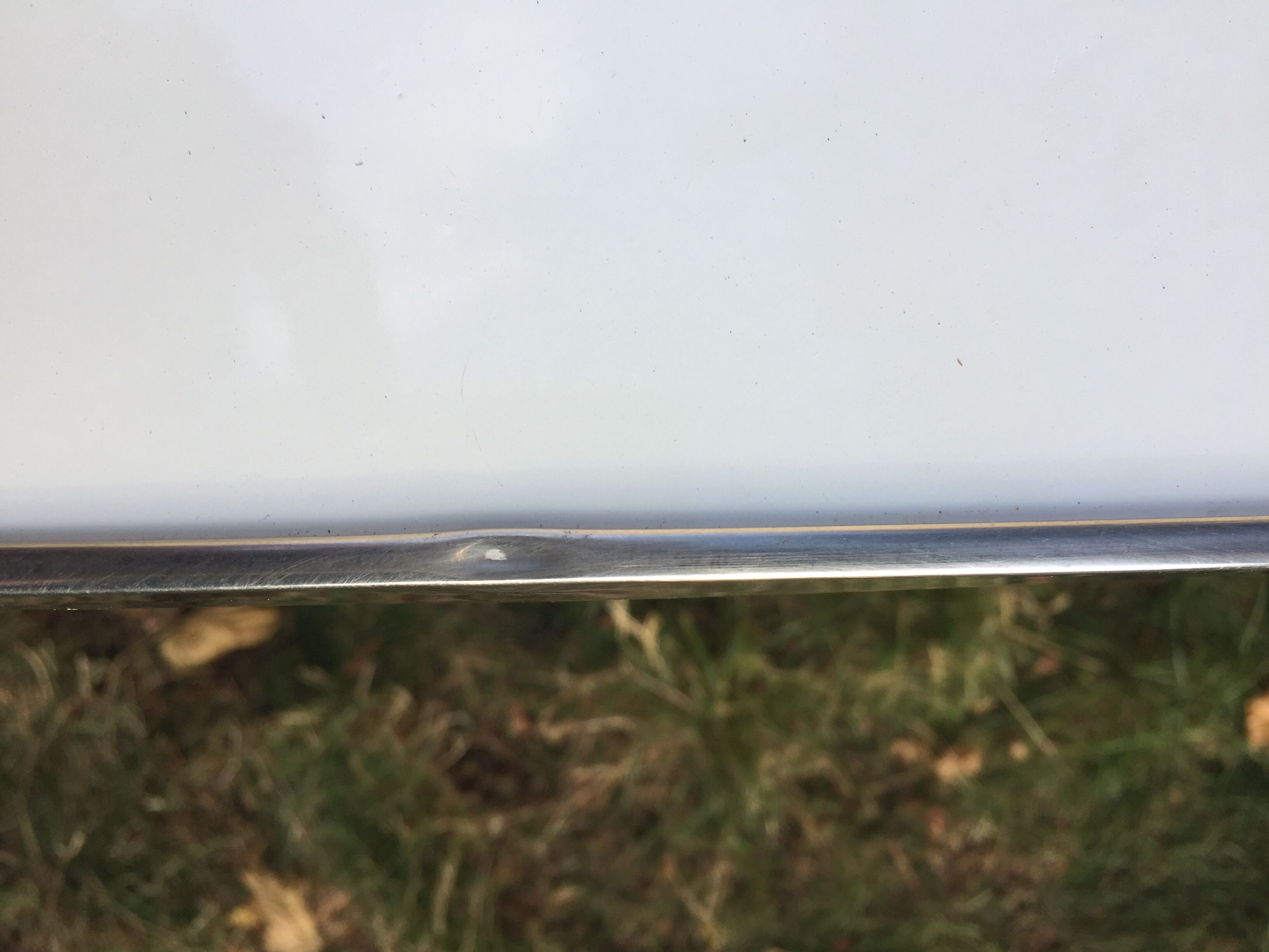 White vintage formica table 60s