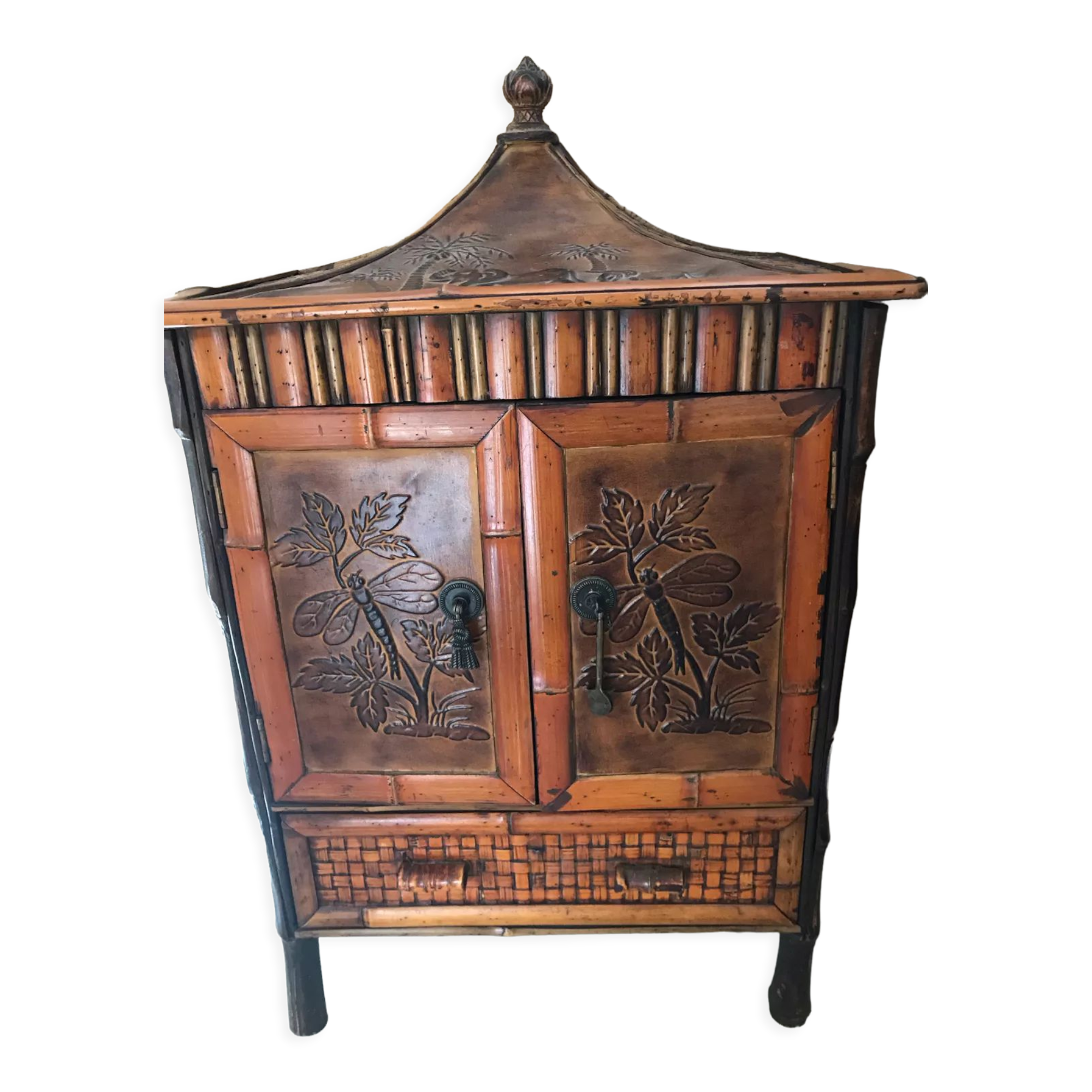 Bamboo accent furniture