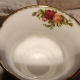 Old country roses - royal albert