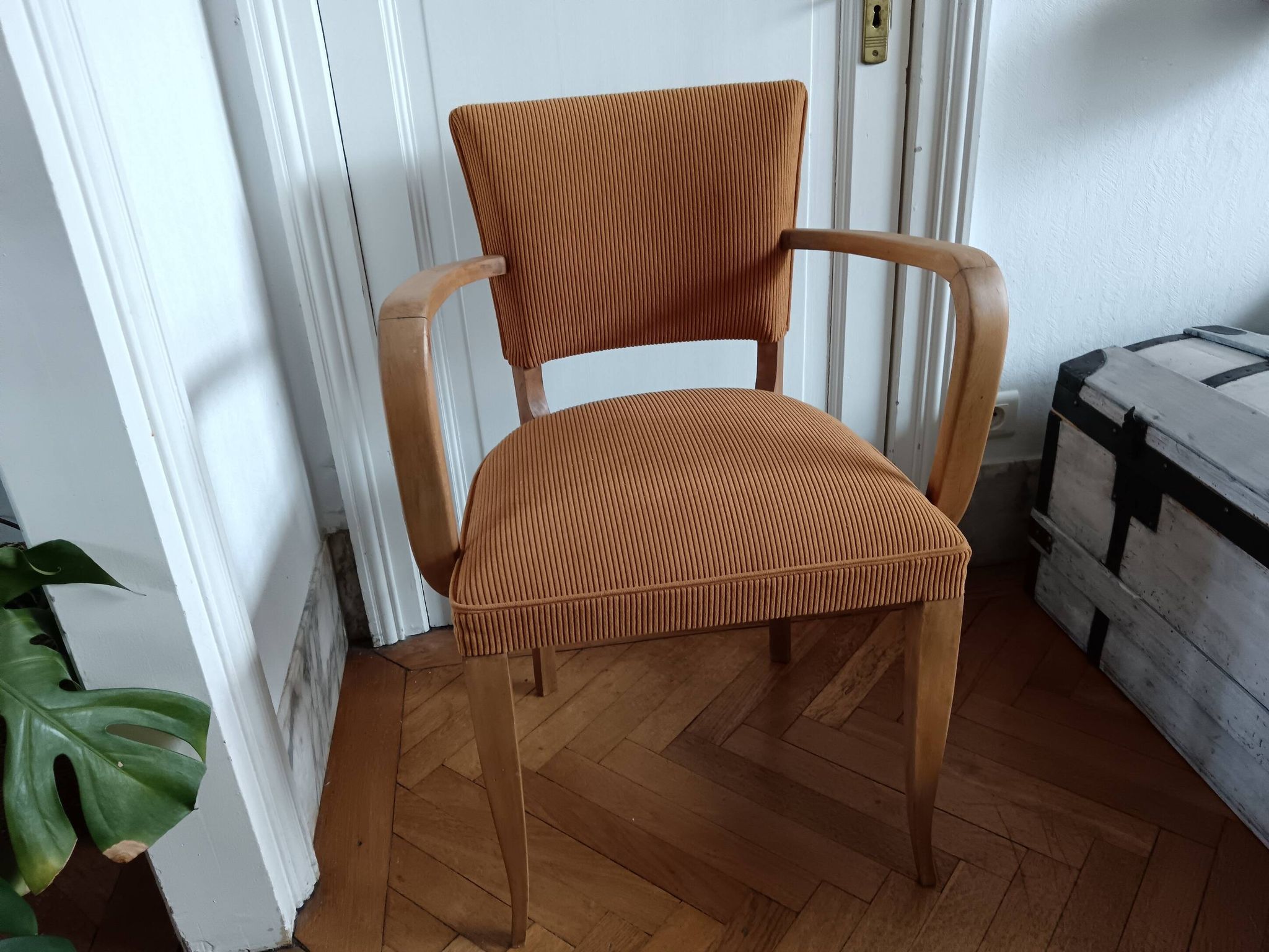 Fauteuil bridge velours jaune
