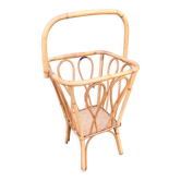Rattan worker