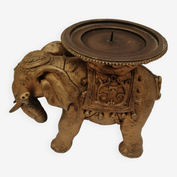 Gold colored elephant culture candle holders