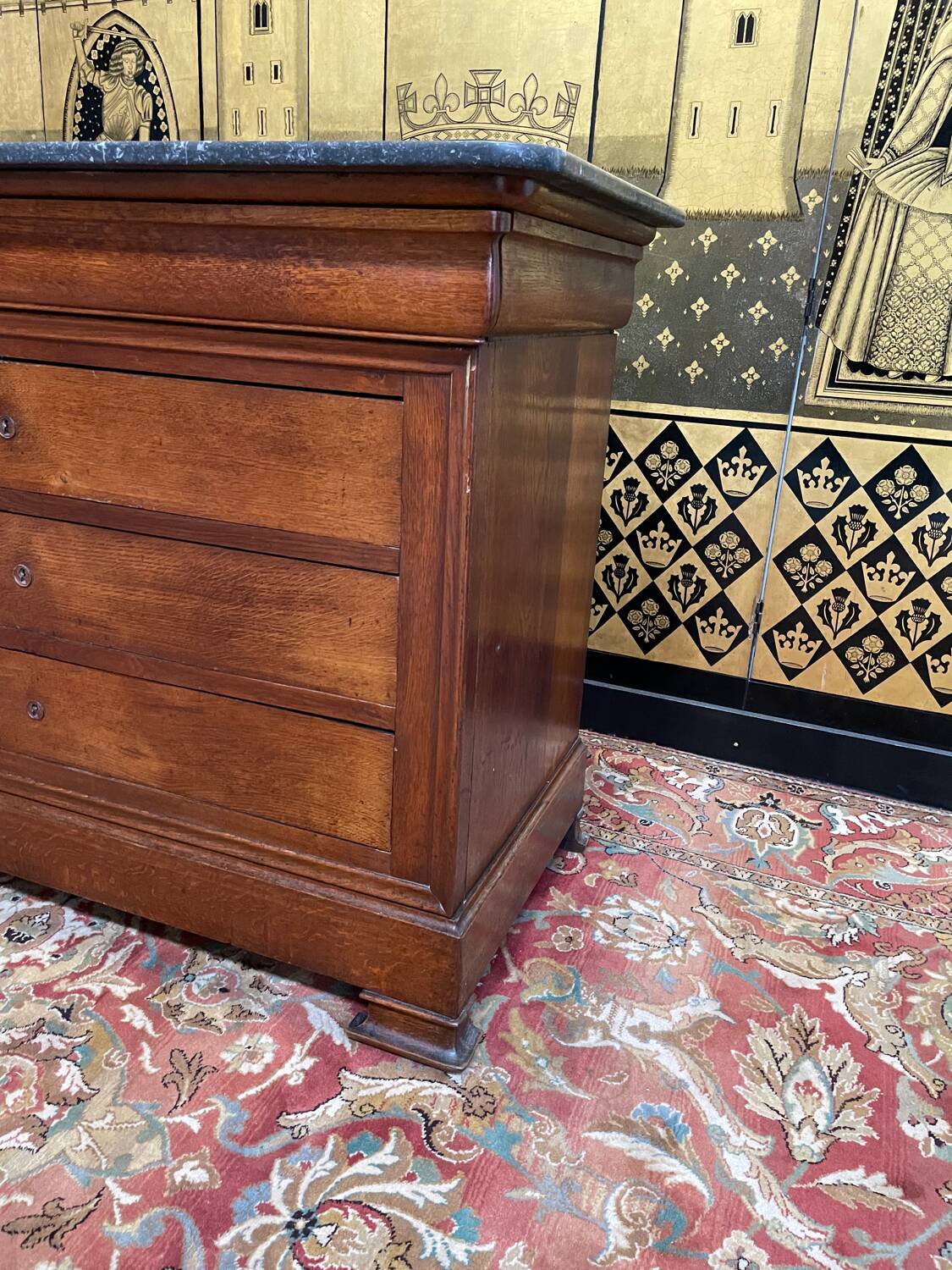 Commode époque Louis Philippe en chêne
