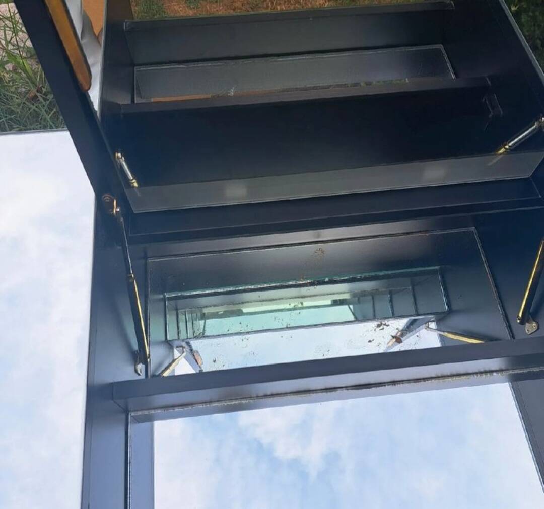 Vintage coifuse. Year 1970. Jean Claude Mahey.