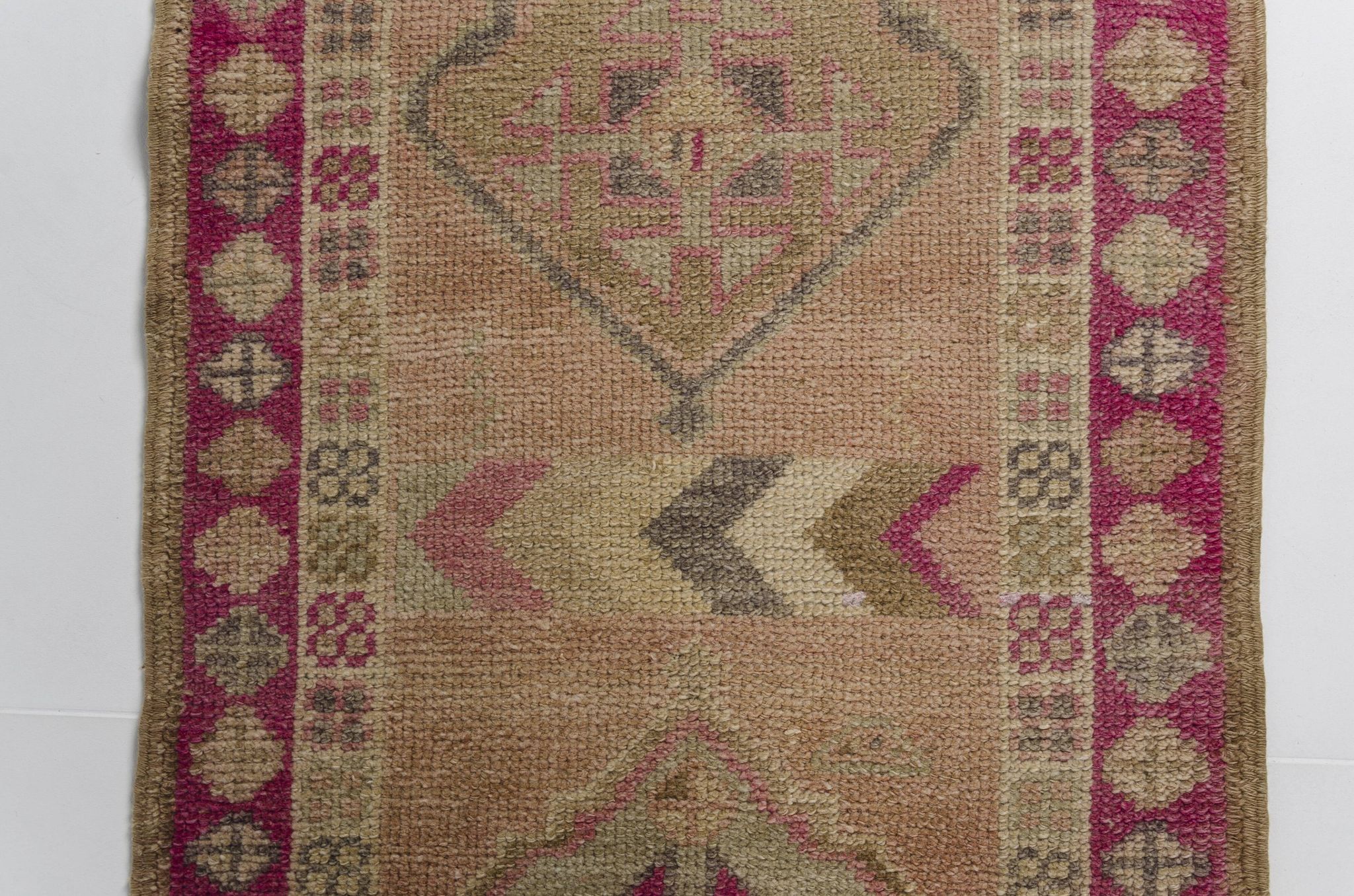 Tapis de couloir antique anatolien