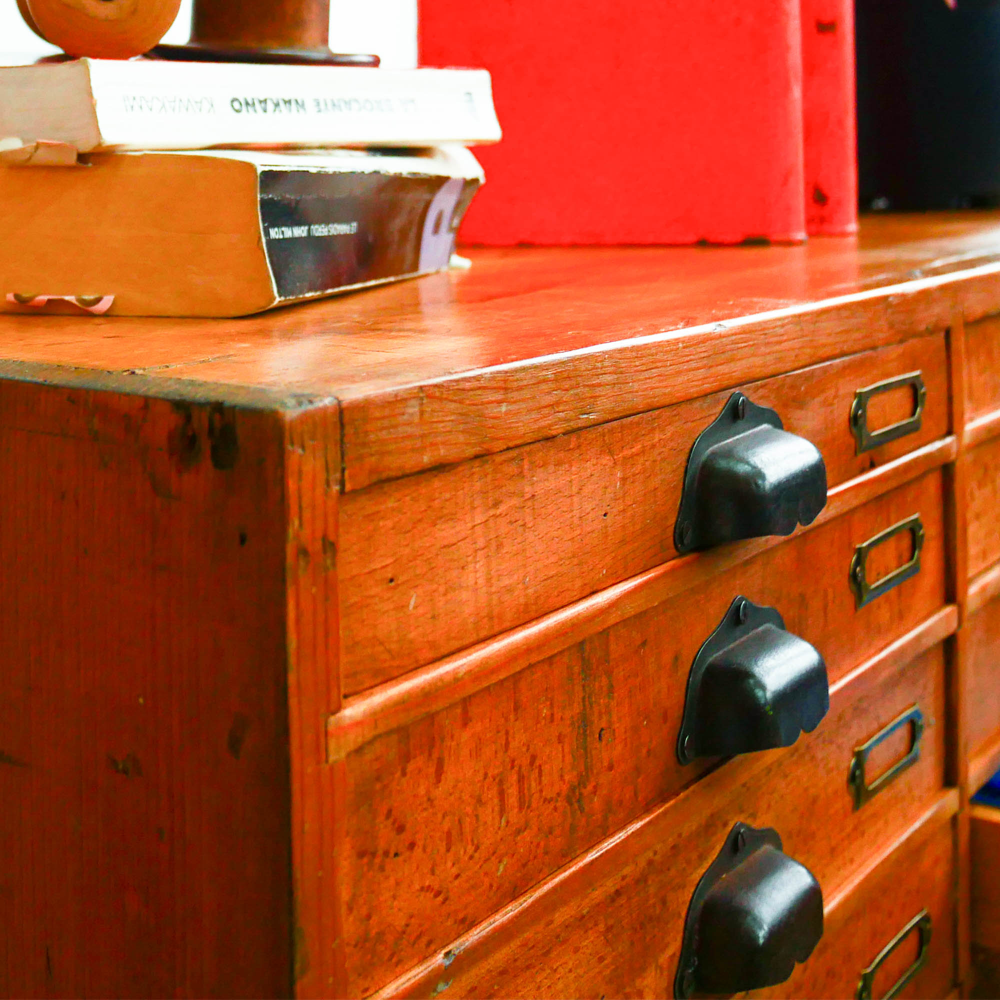 32-drawer trade cabinet