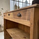 Pine shopping counter