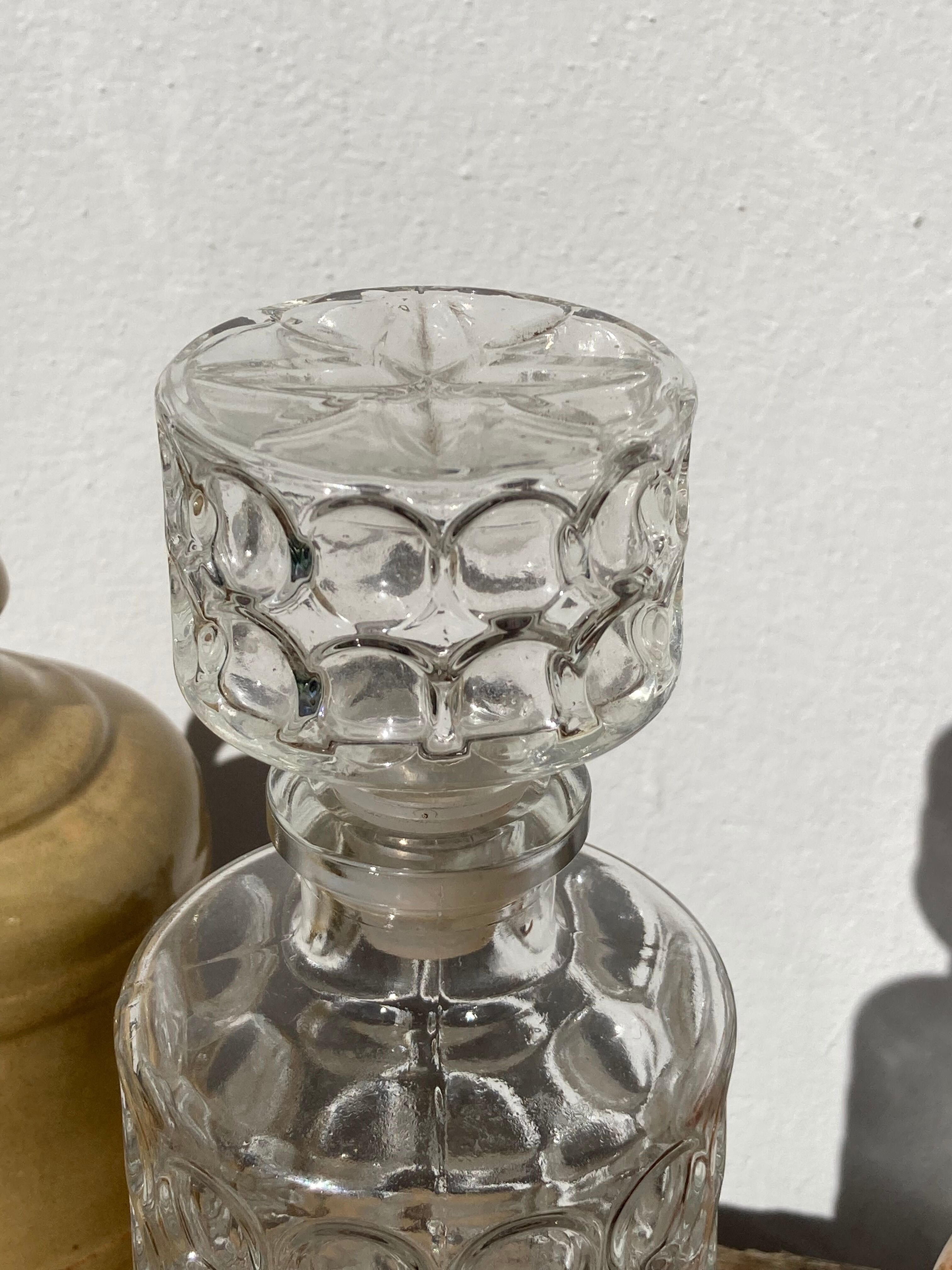 Vintage round whisky decanter