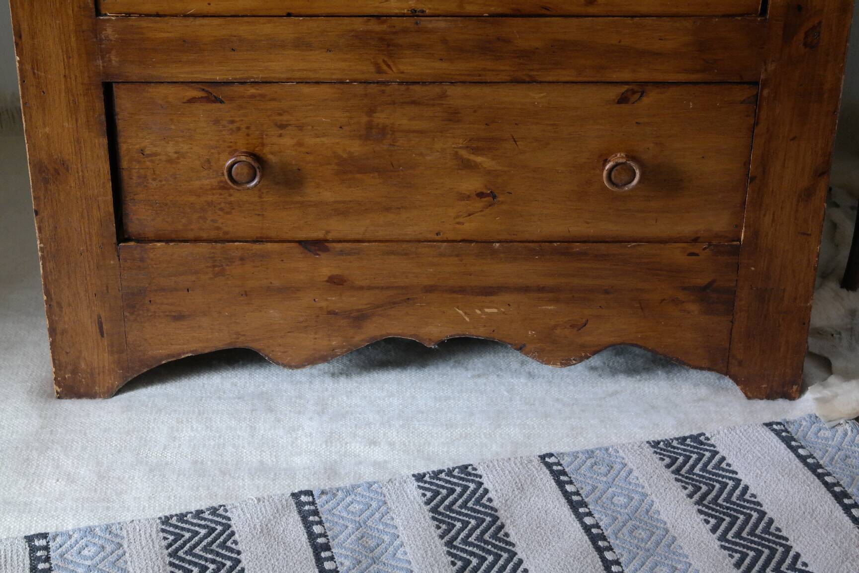 Rustic pine chest of drawers