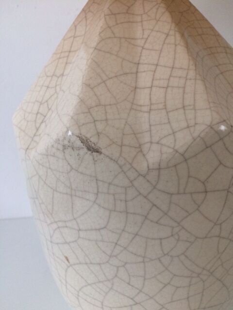 Art Deco cracked ceramic lamp