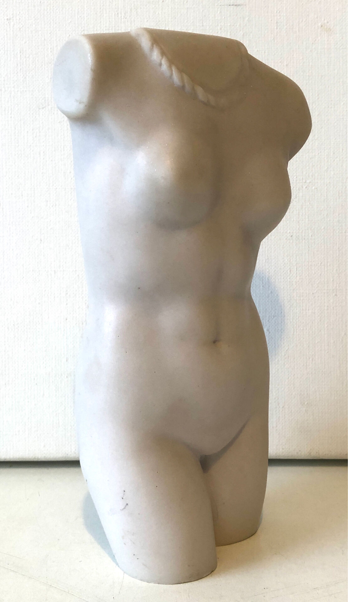 Sculpture Venus with a necklace