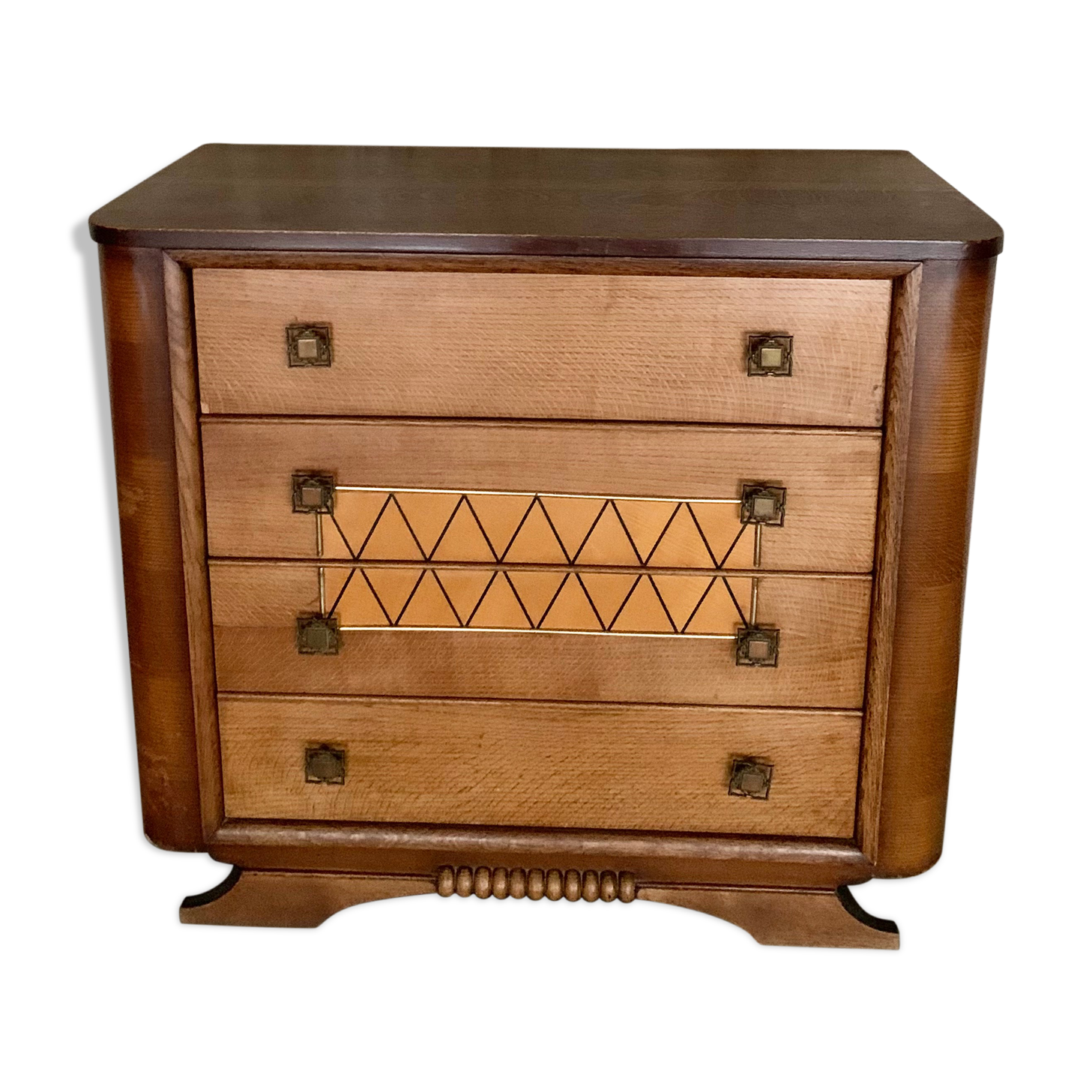 Art Deco dresser 4 drawers