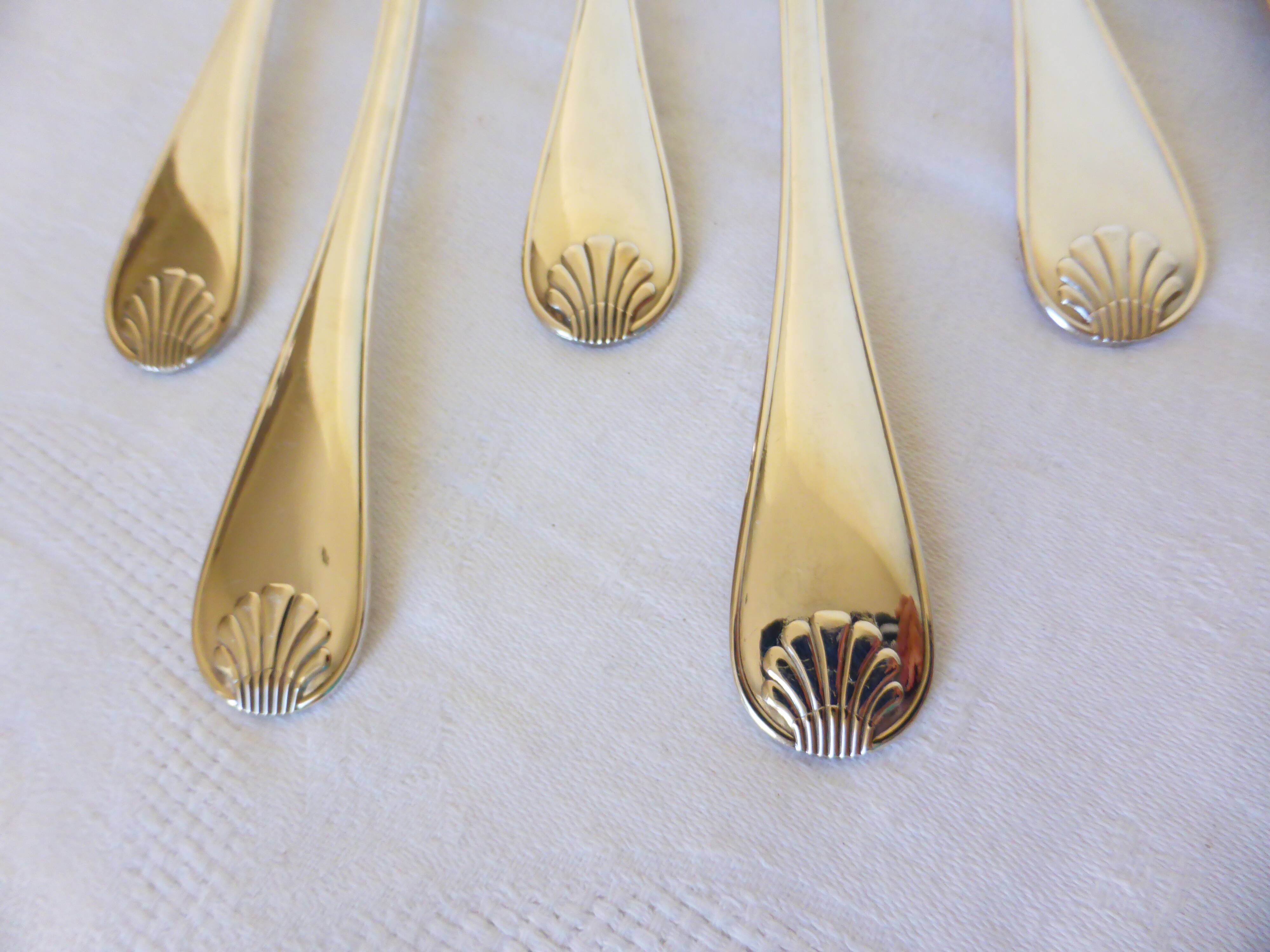 6 silver-plated forks hallmarked by the Liberty goldsmith, shell model 2106253
