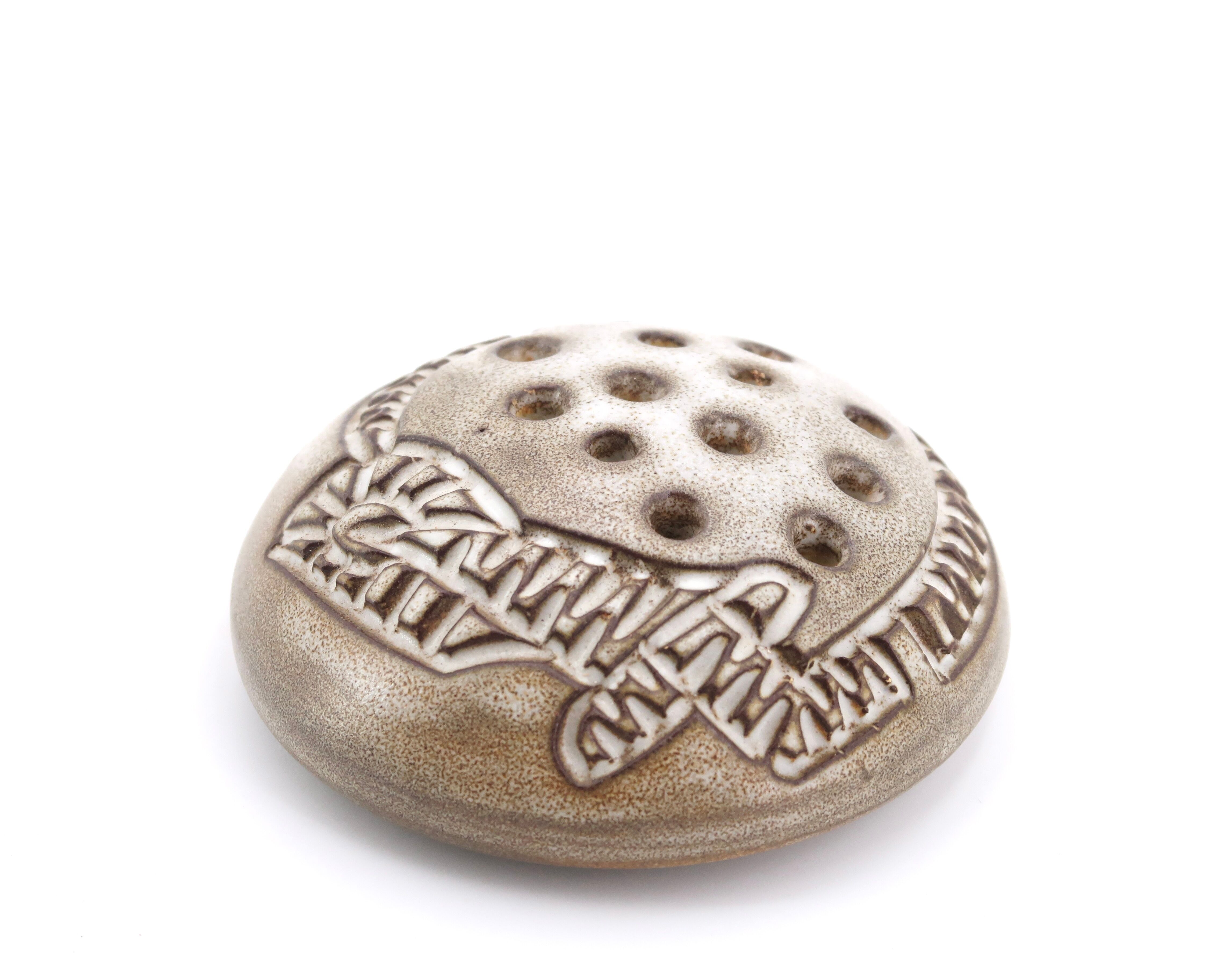 Huguette Bessone ceramic flower pick, Vallauris