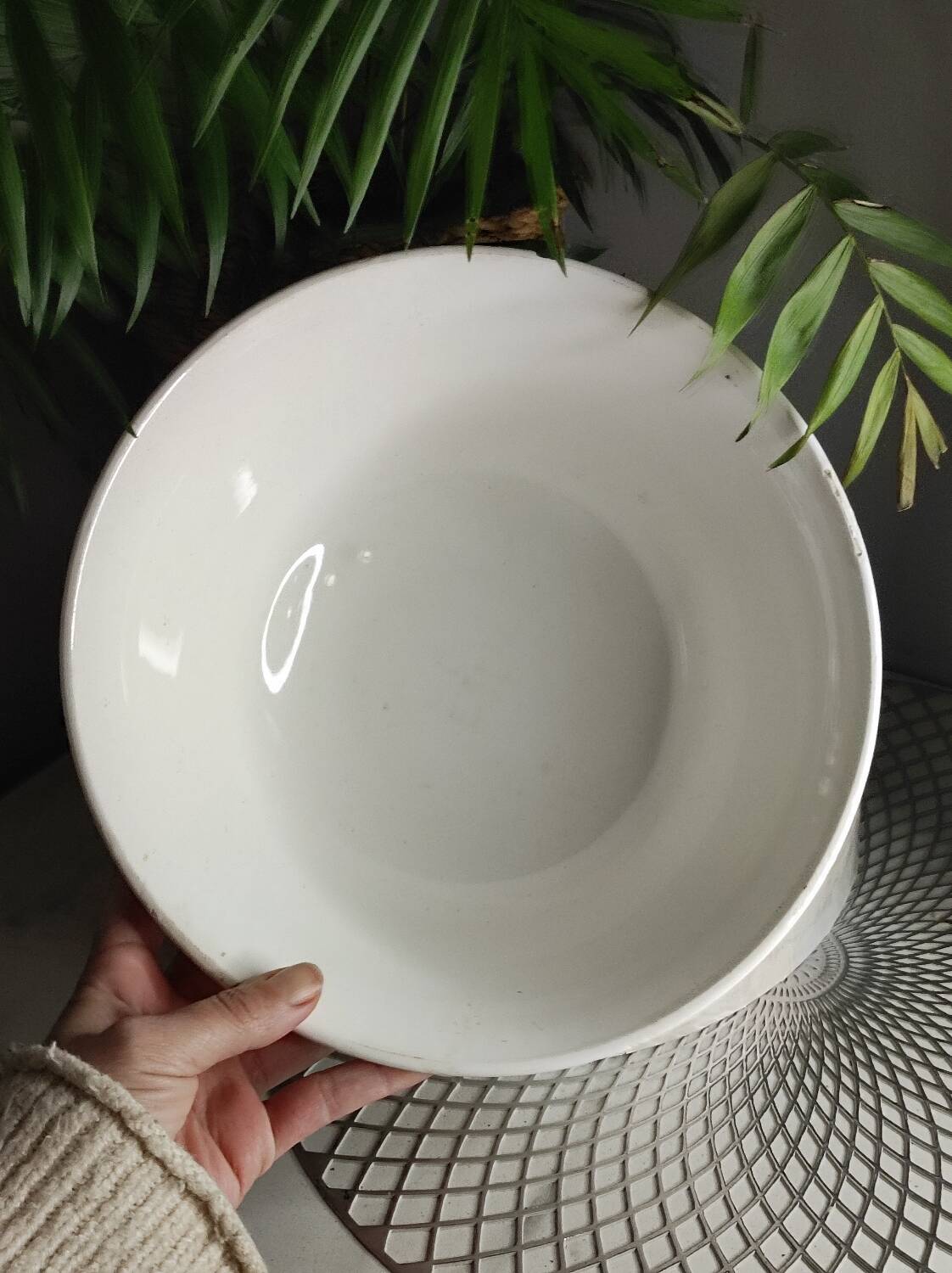 Antique white salad bowl