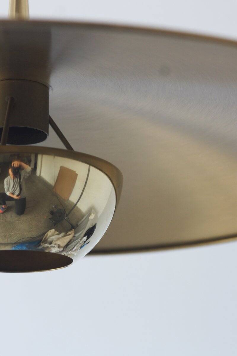 Pendant lamp in brass by Florian Schulz