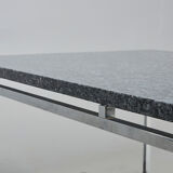 Table basse en granite et acier chromé, Danois