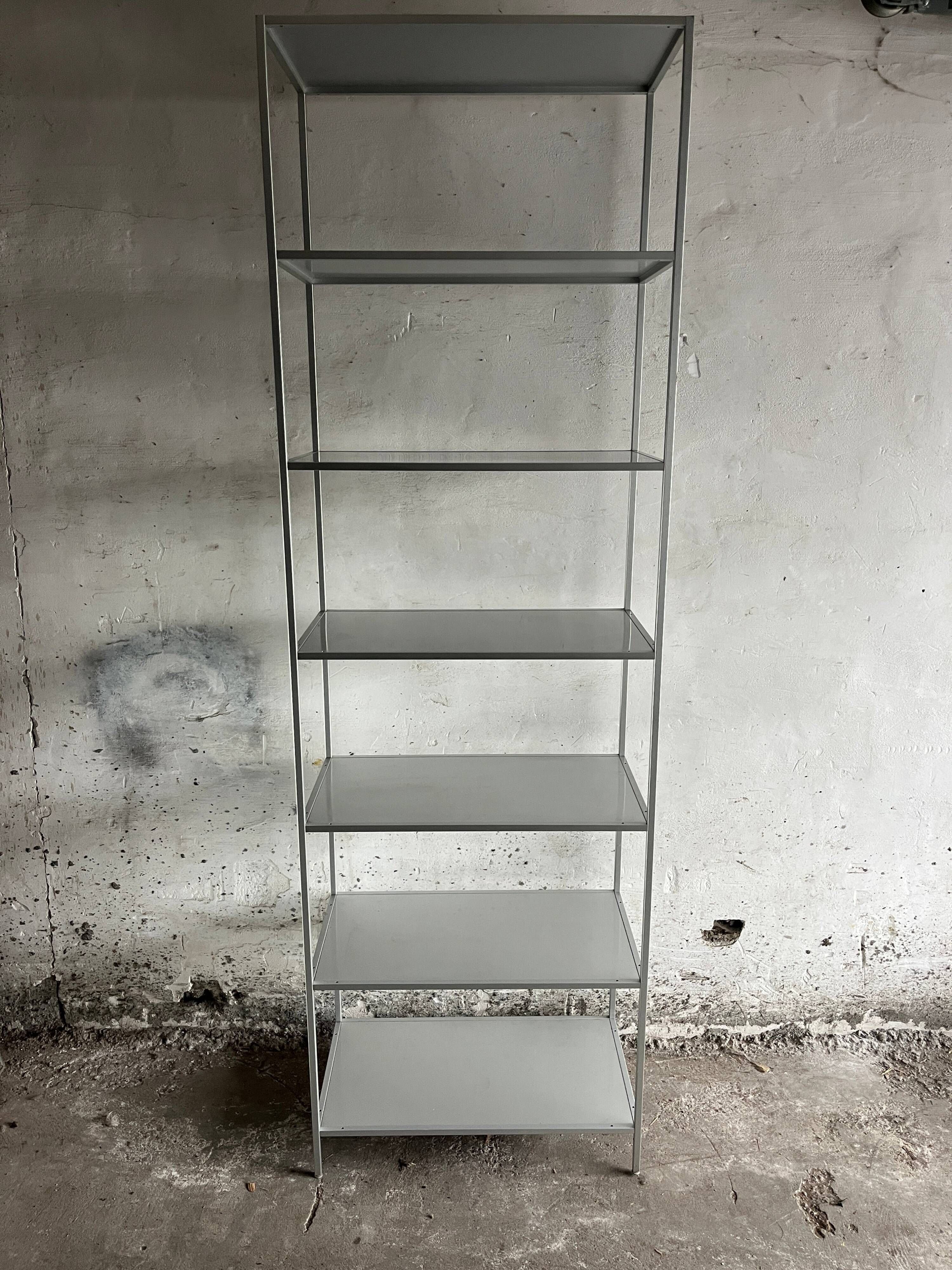 Minima shelf by MDF Italia