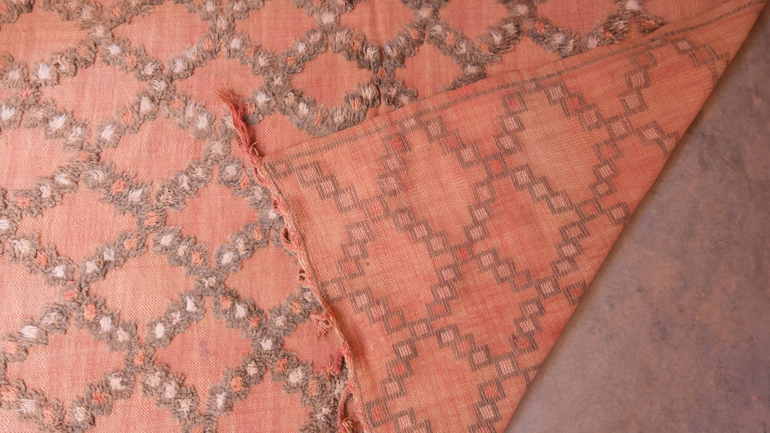 Moroccan Kilim Zemmour Rug - 361 x 199 cm