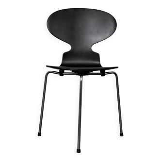 Chaise fourmis tripode Arne Jacobsen pour Fritz Hansen