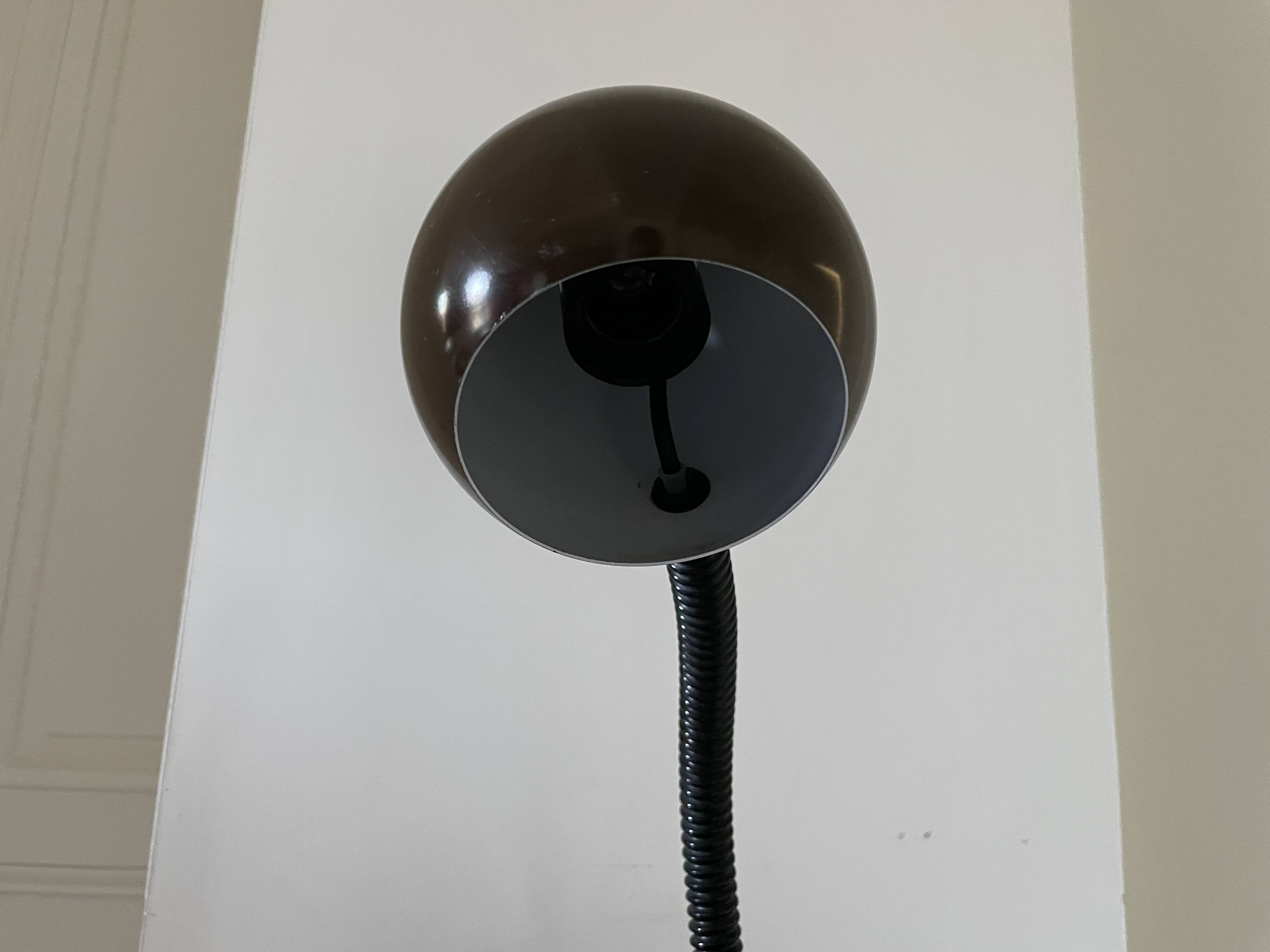 Veneta Lumi eyeball lamp