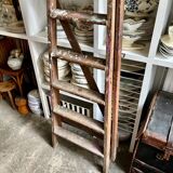 Dark wood 5-step stool