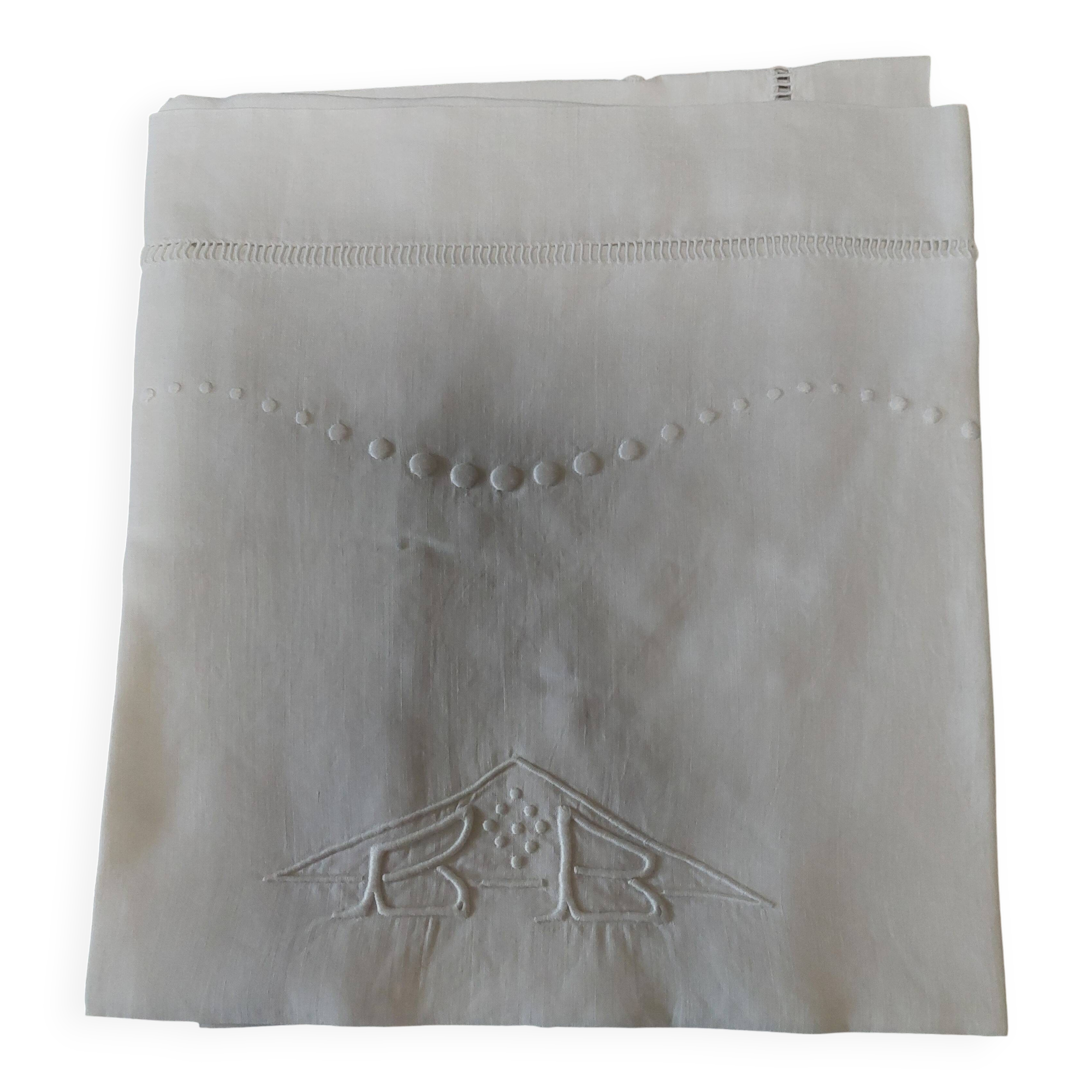 Old linen sheet, fine, embroidered with monogram BB, button closure, 72 x 7.