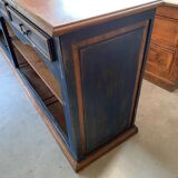 Wine merchant counter
