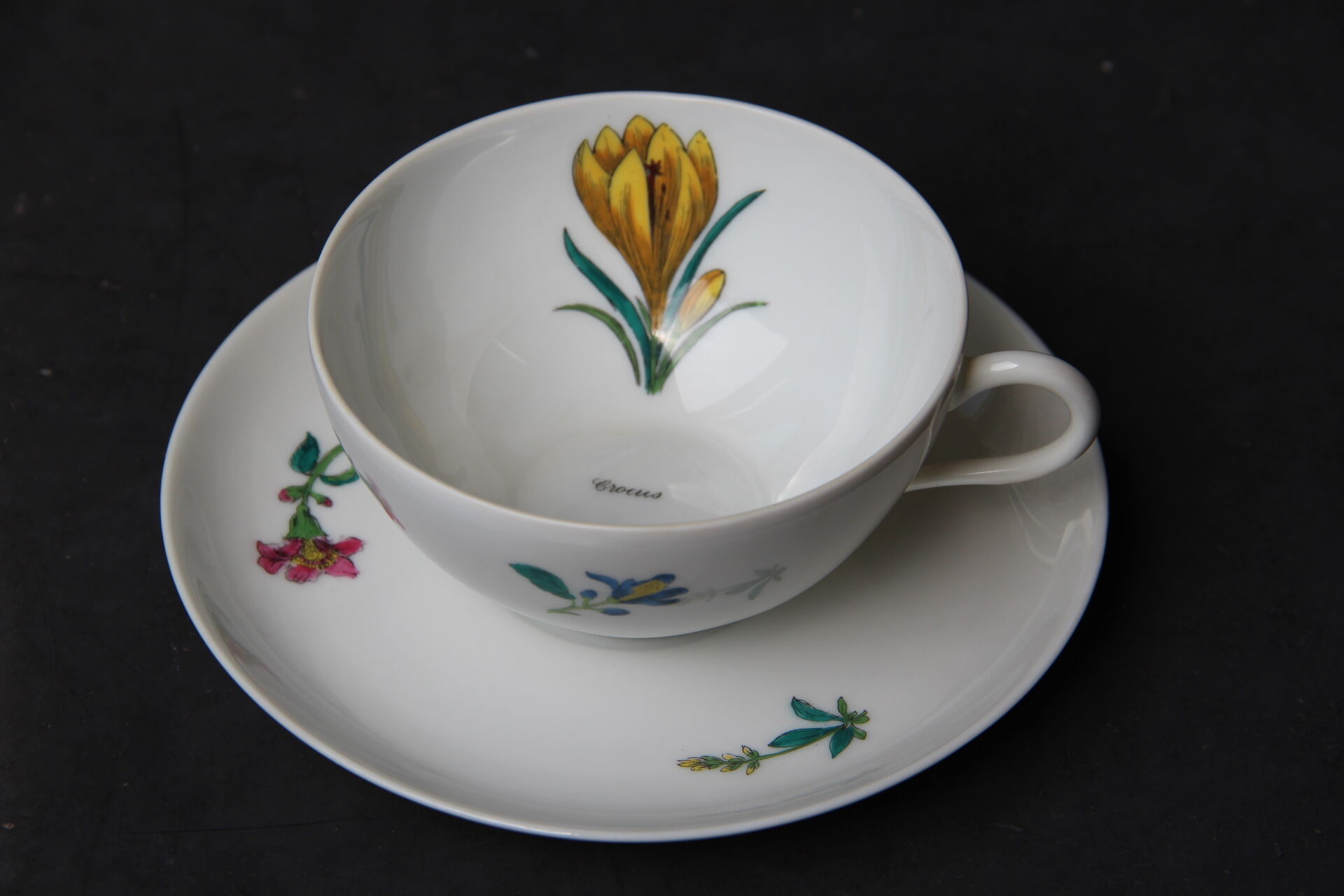 6 CUPS and undercups in NBD Limonges porcelain, hand illuminated, floral patterns