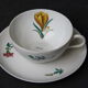Set de 6 tasses et sous-tasses en porcelaine de Limonges NBD, enluminées à la main, motifs fleuris