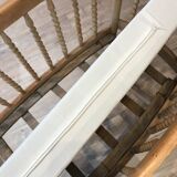 Crib in pearl wood crib