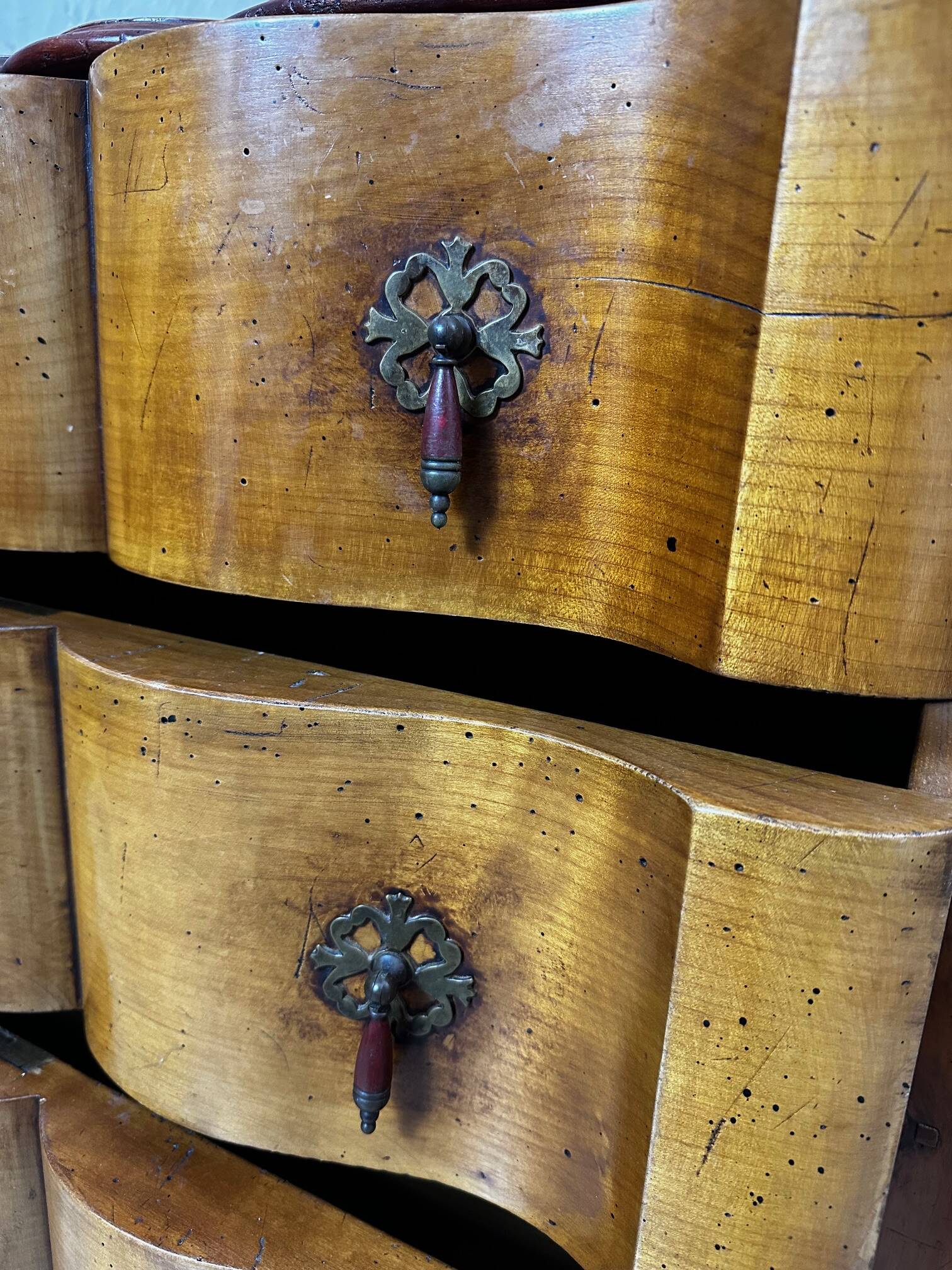 Commode début XXème siècle