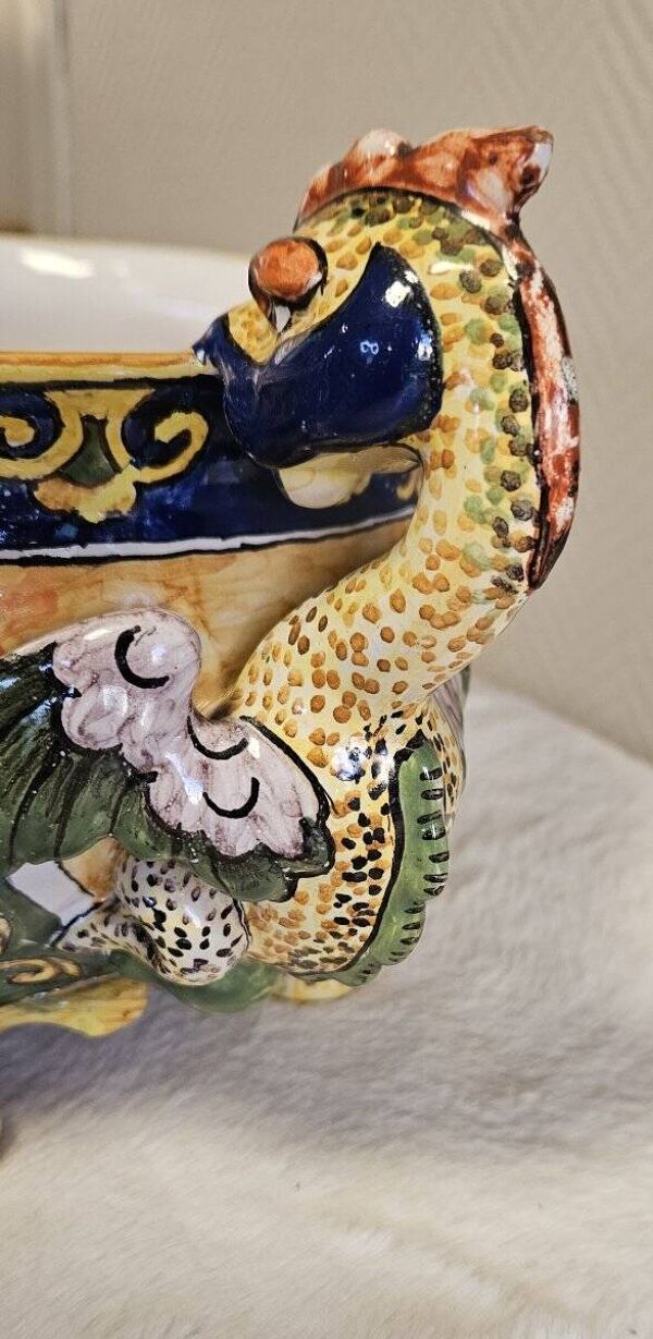 Nevers Henri Signoret : grande coupe à l'antique en céramique émaillée polychrome