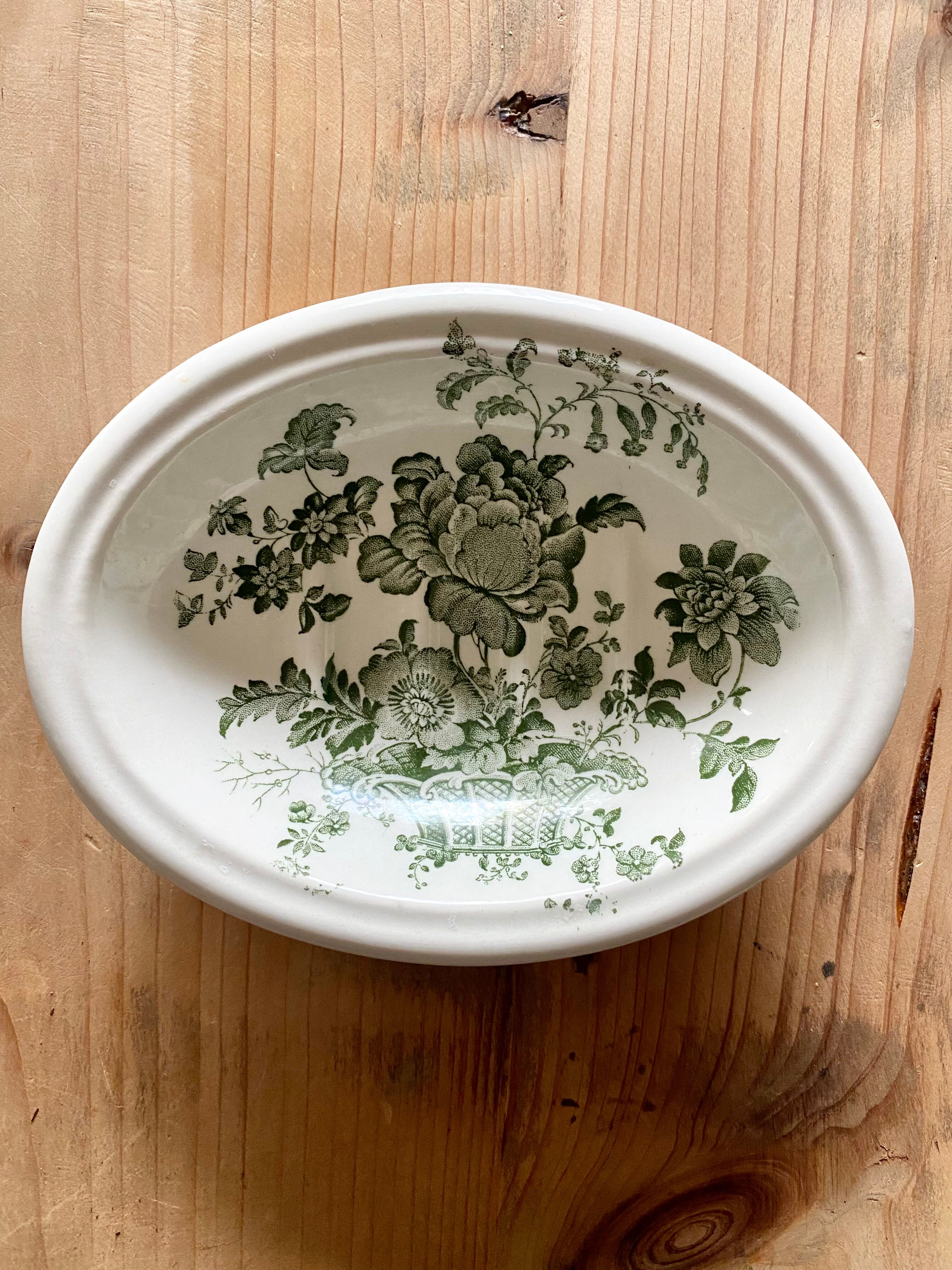 Staffordhire bathroom set