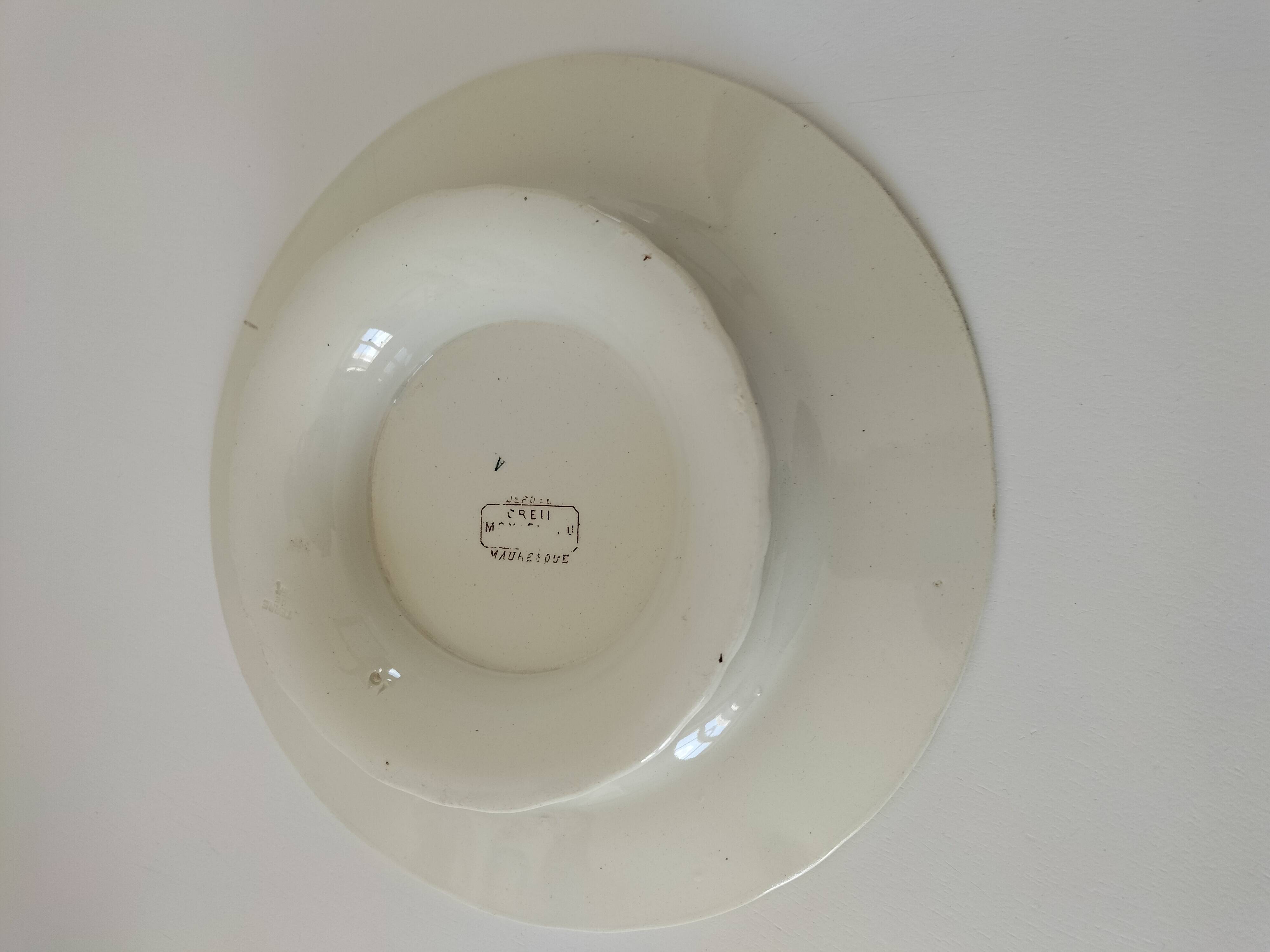 Dish on pedestal Creil & Montereau Mauresque blue brown