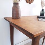 Flea market table