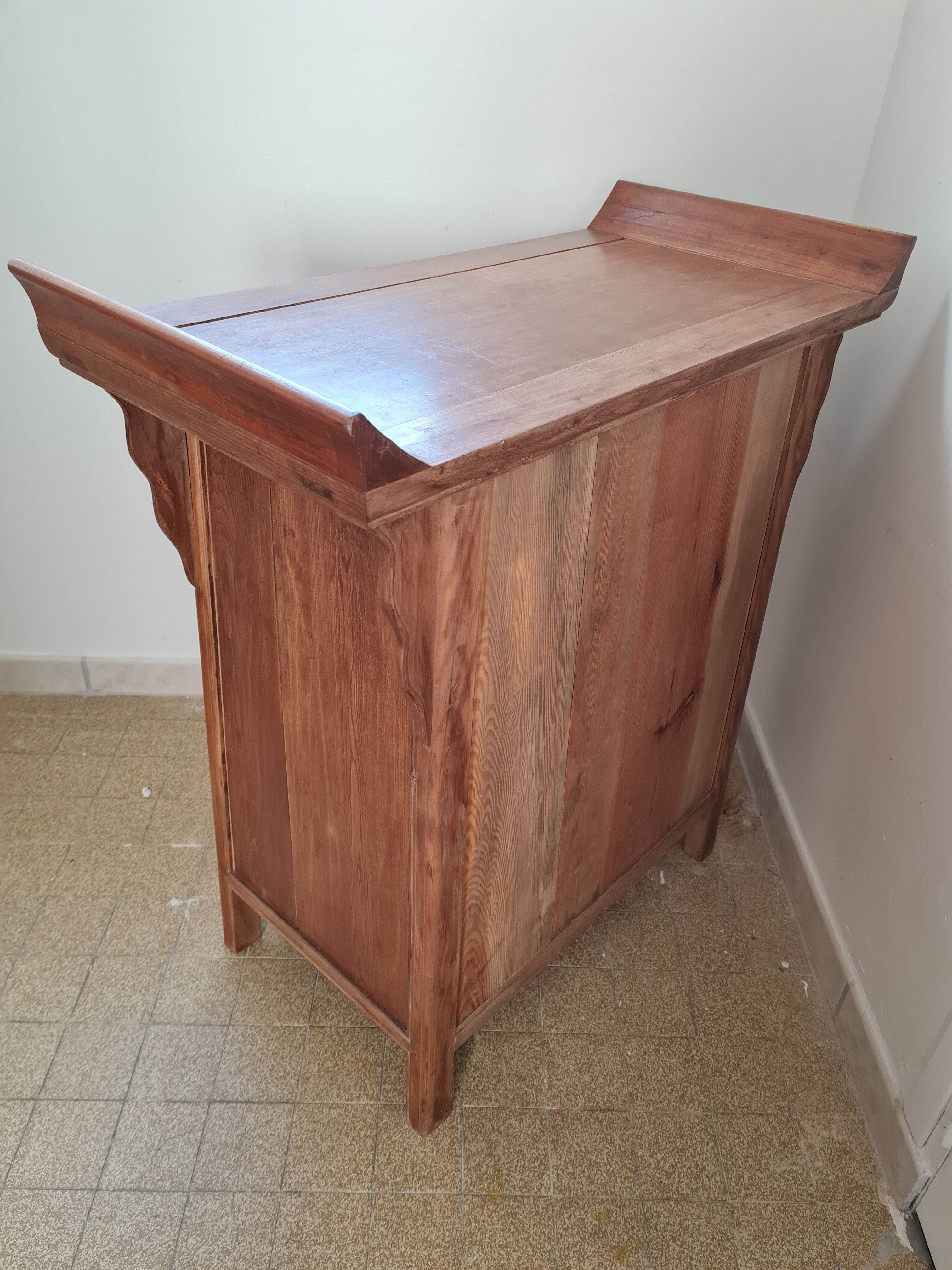 Chinese furniture