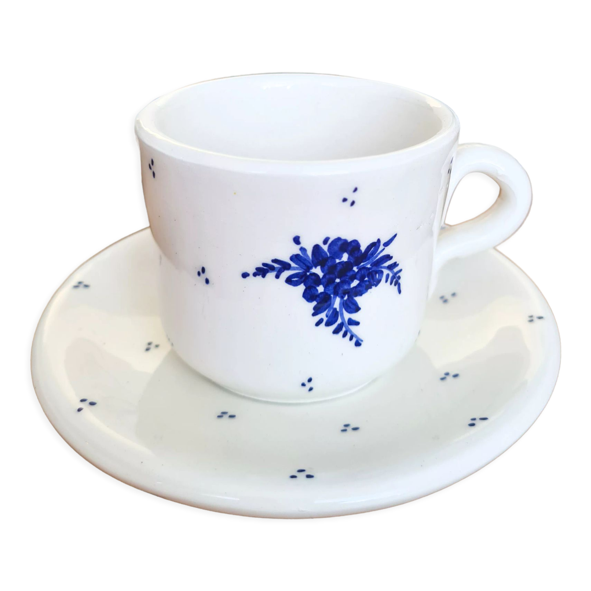 Earthenware tea or coffee service