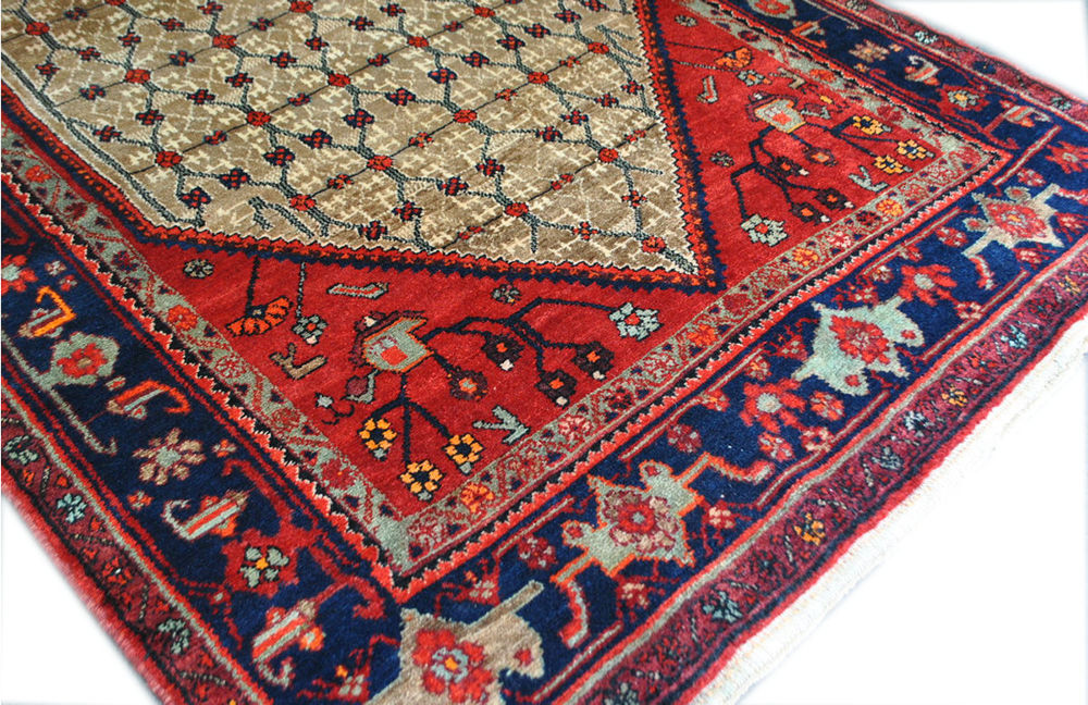 Authentic Persian rug 196x119cm