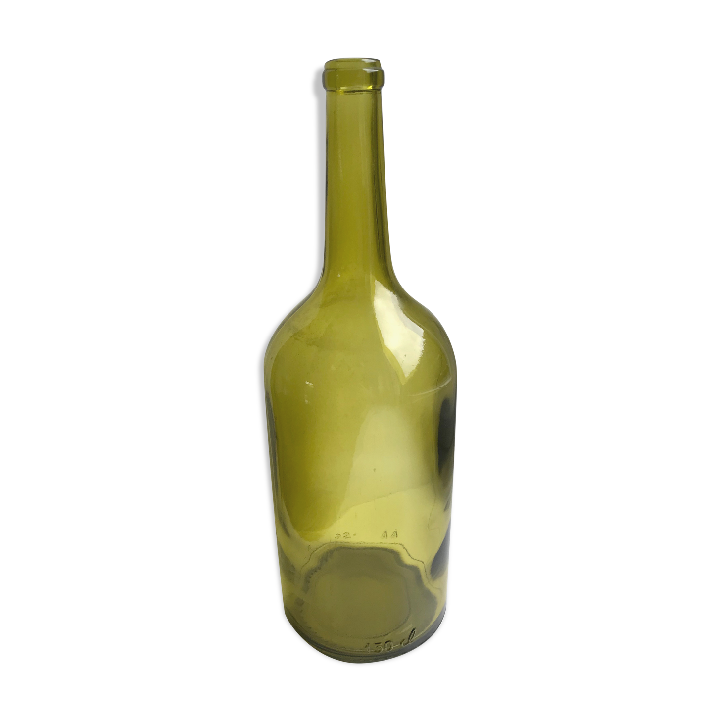 Old bottle in green glass 30s