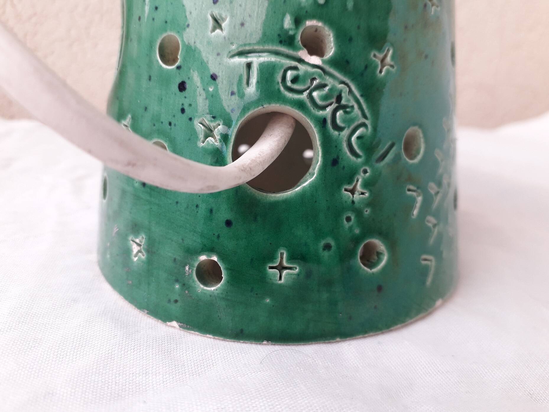 Green ceramic lamp